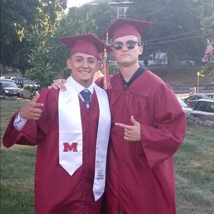 Meet your Posher, Grant